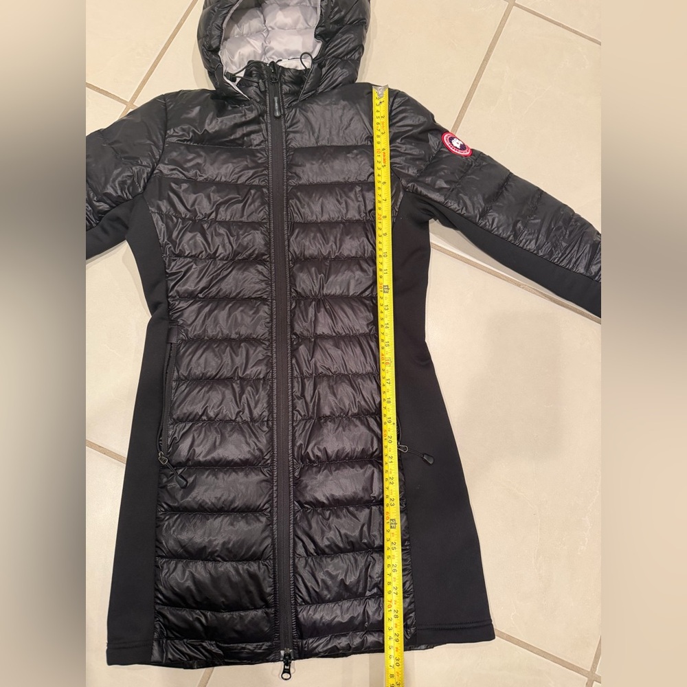 Canada Goose Black Puffer Jacket - Picture 13 of 16